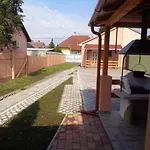 Irisz Lejlighed *